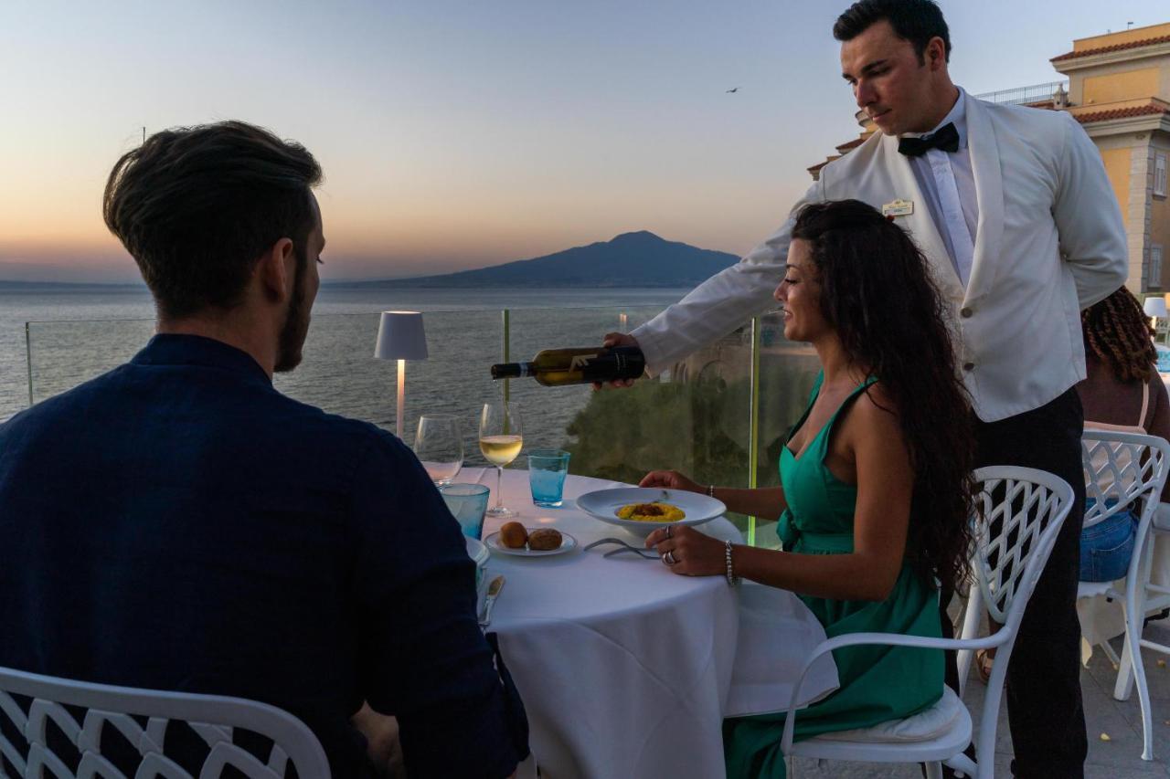 Hotel Corallo Sorrento Sant'Agnello Eksteriør billede